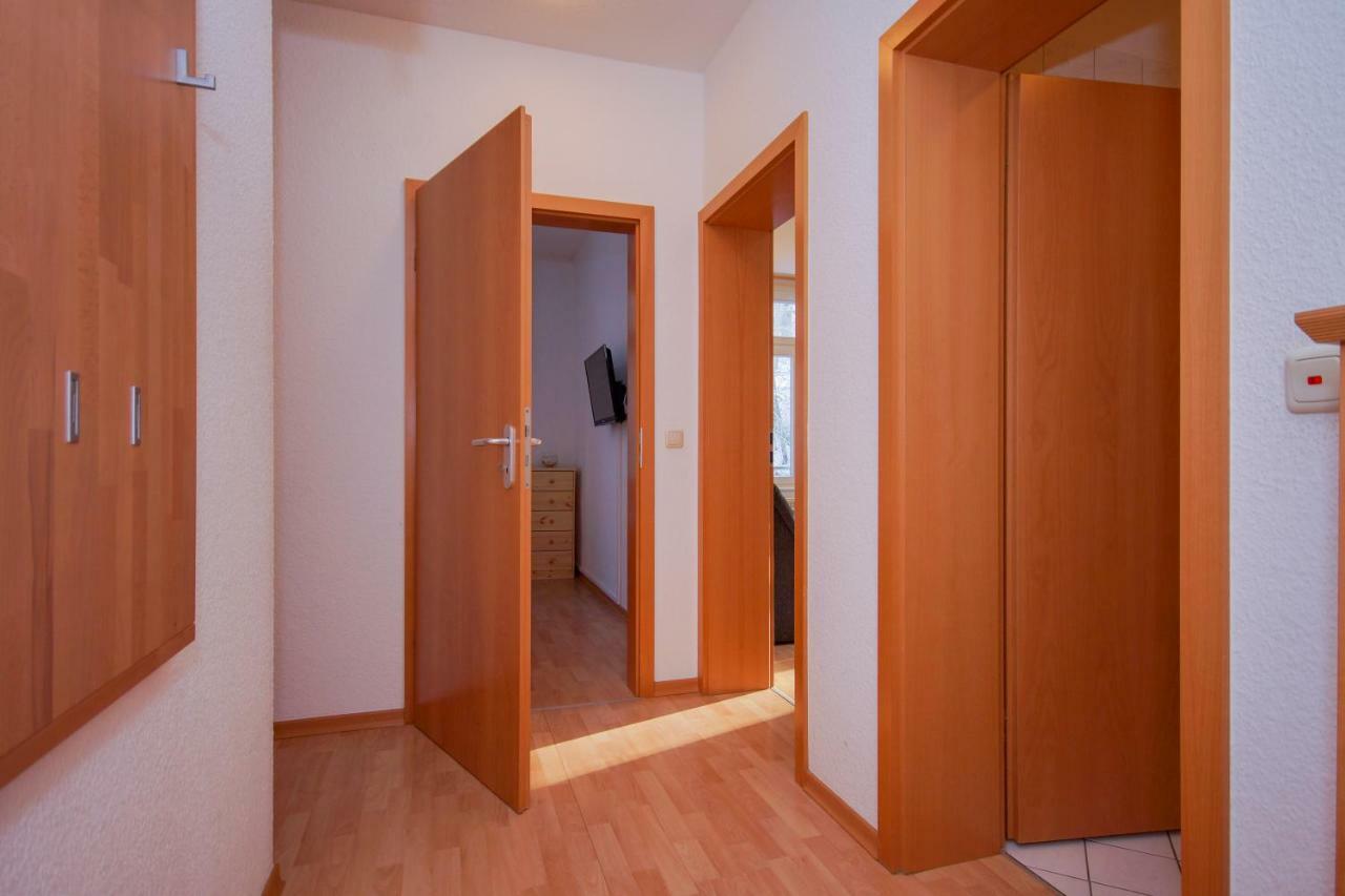 Ferienwohnung Sonnenseite Sellin  Buitenkant foto